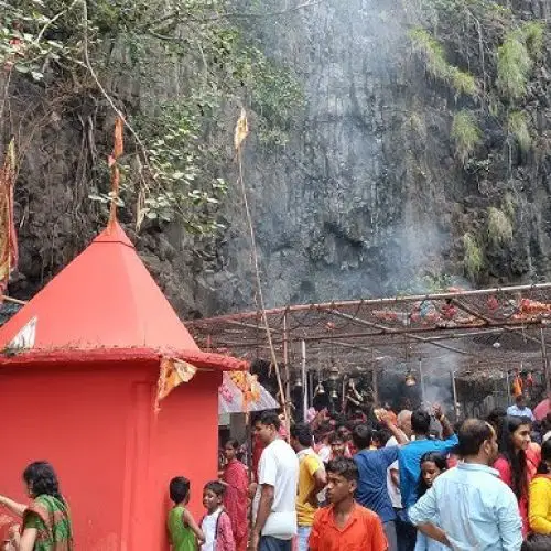 Shivgadi Dham Katha Jharkhand – Yahan Hai Nandi Maharaj Ke Pairon Ke Nishan